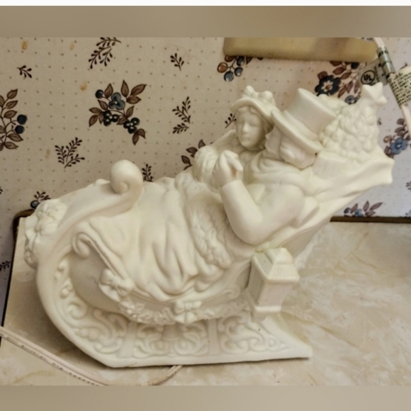 Vintage Ting Shen Light up Sleigh Ride Figure - Picture 1 of 6